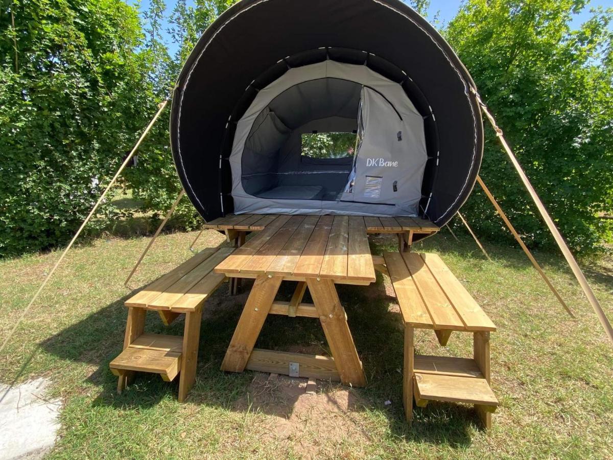 Hôtel Camping du Plan d'eau **** à Saint-Yrieix-sur-Charente Extérieur photo